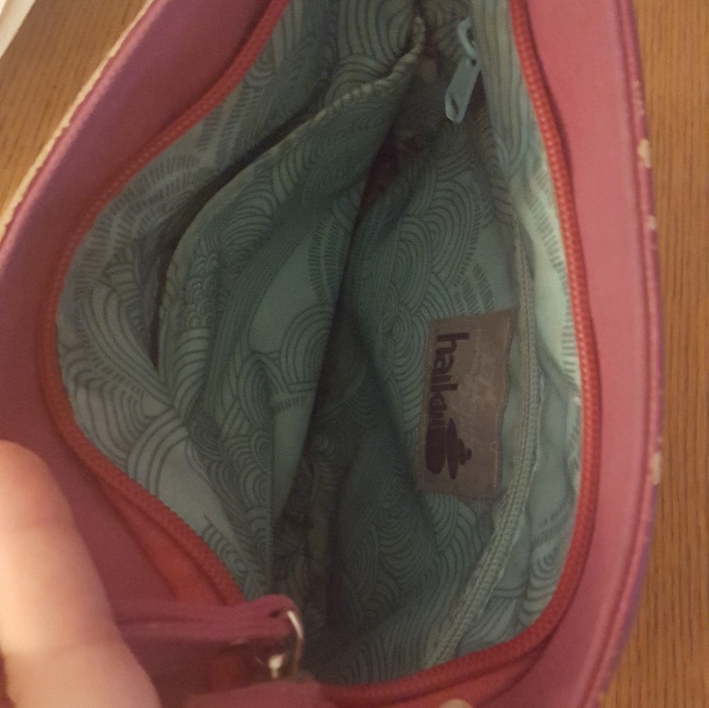 Shoulder Bag - Picture 2 of 6